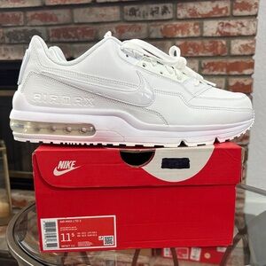 Nike Air Max LTD 3 White Sneakers 687977-111 Men’s 11.5 / Women’s 13